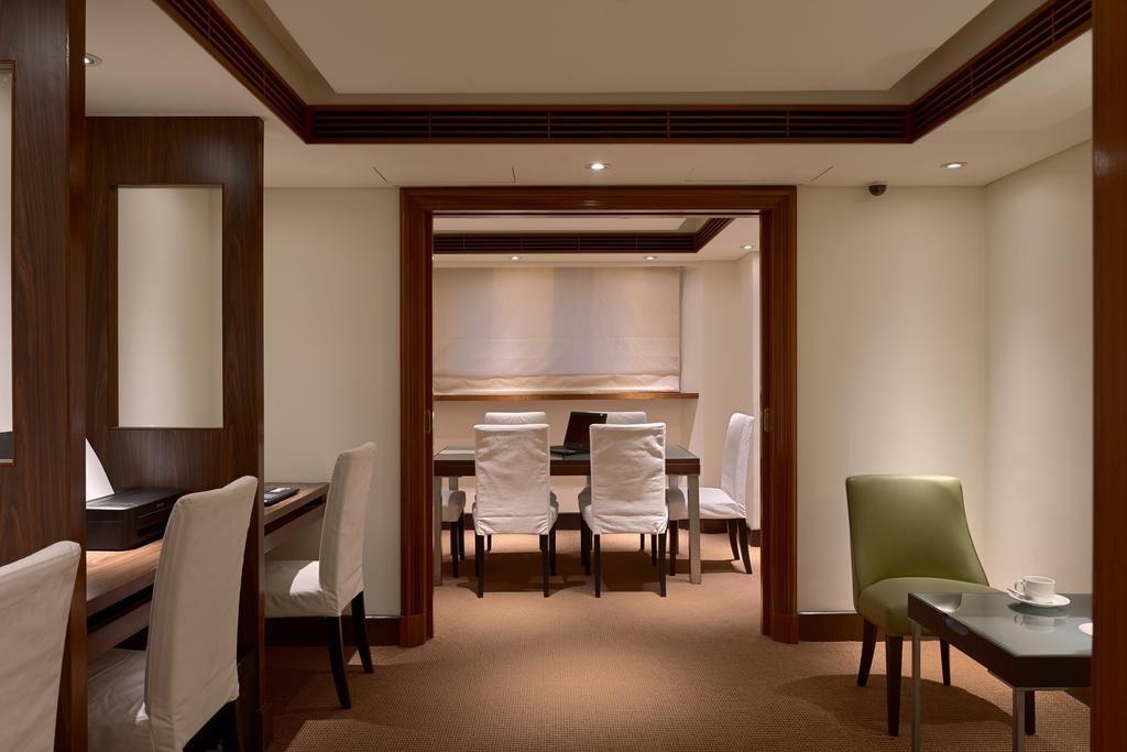 กาล่า โฮเต็ล Hotel ไทเป ภายนอก รูปภาพ