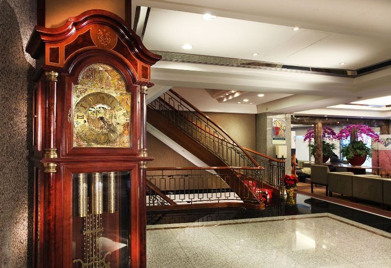 กาล่า โฮเต็ล Hotel ไทเป ภายนอก รูปภาพ
