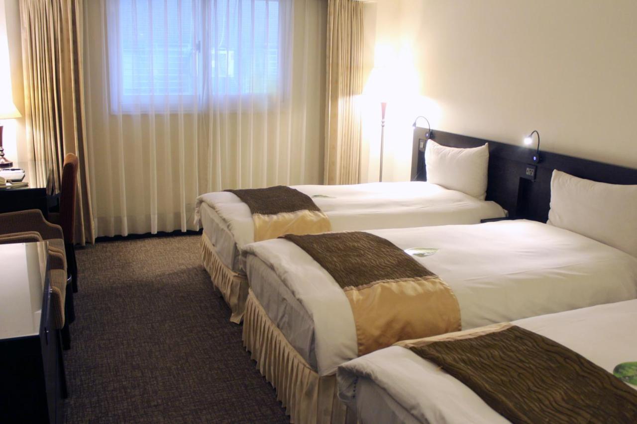 กาล่า โฮเต็ล Hotel ไทเป ภายนอก รูปภาพ