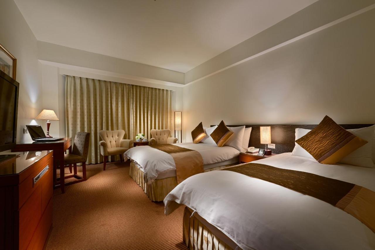 กาล่า โฮเต็ล Hotel ไทเป ภายนอก รูปภาพ